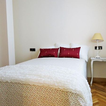 مدريد Almaden Apartment الغرفة الصورة